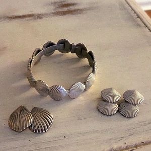 Seashell silver earrings and bracelets set